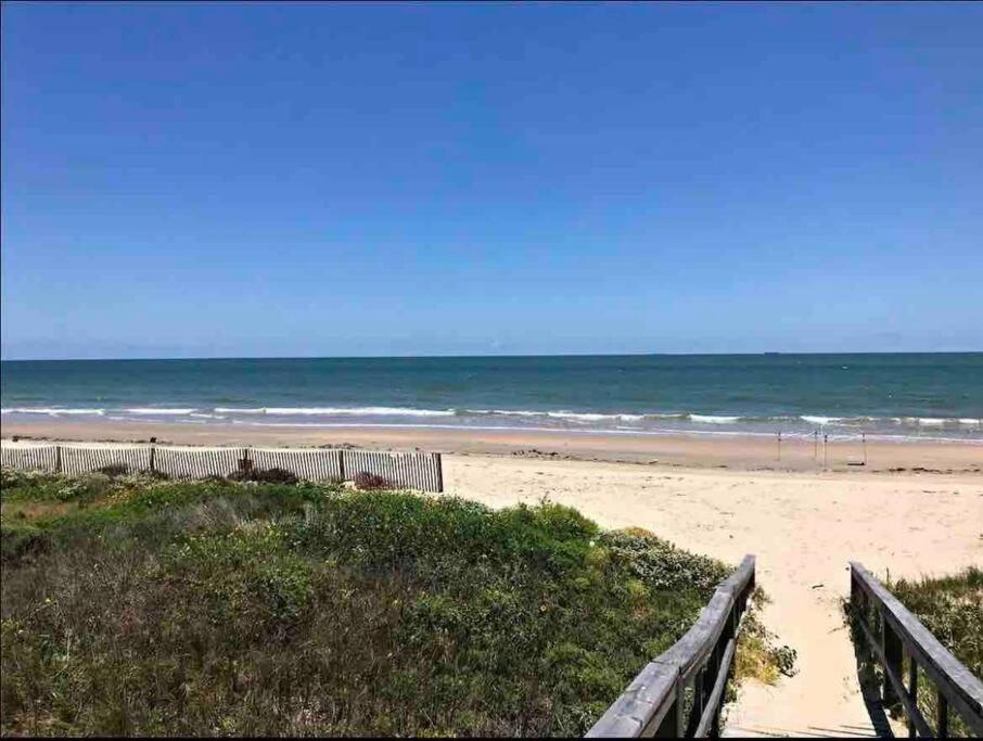 The Mermaids Treasure Chest Surfside Beach Dış mekan fotoğraf